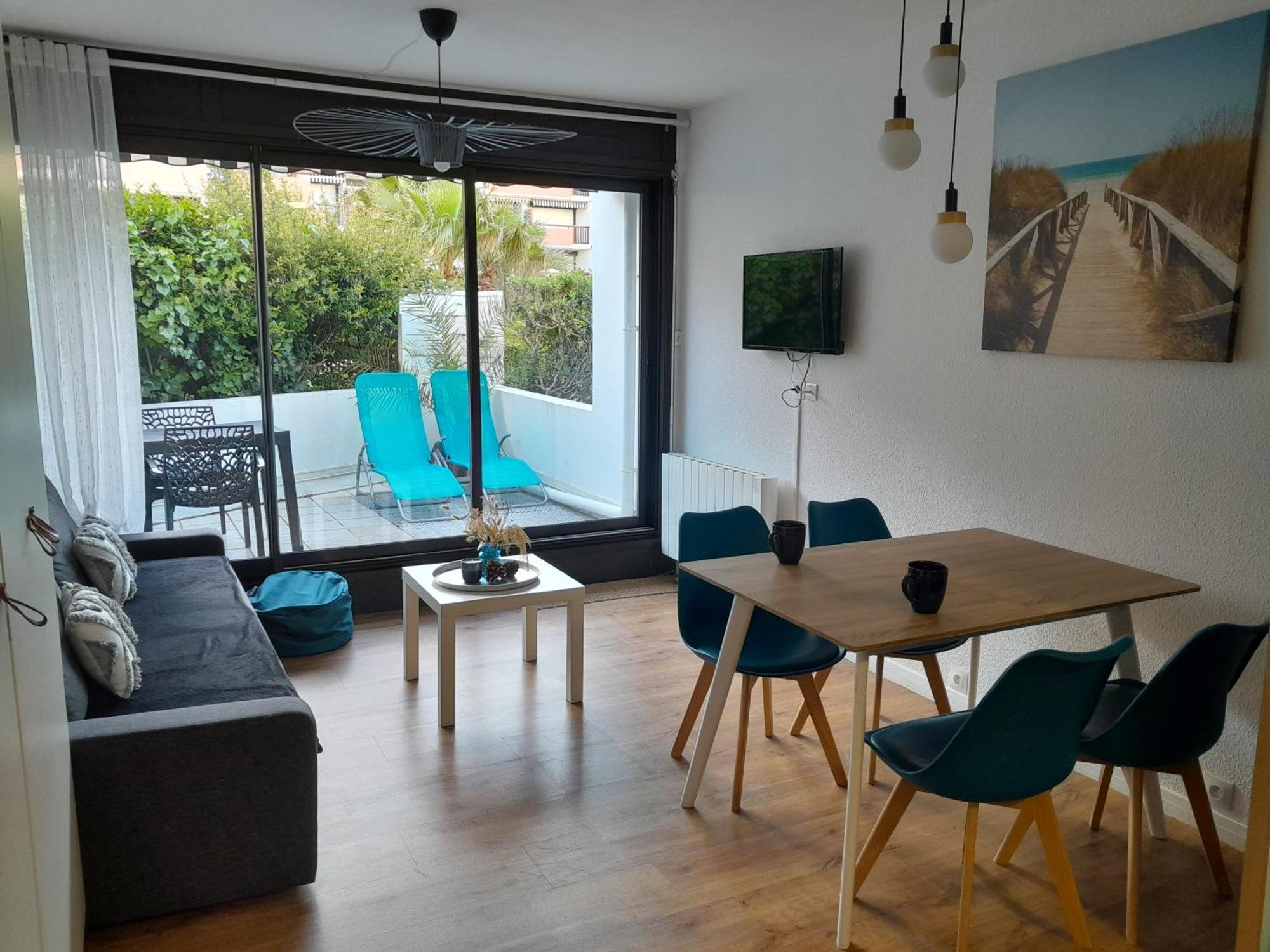 Joli 2 Pieces Sur Le Port Avec Piscine, Terrasse, Parking Lejlighed Capbreton Eksteriør billede